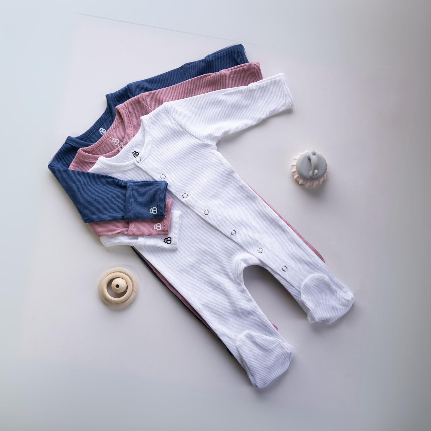 Rompers